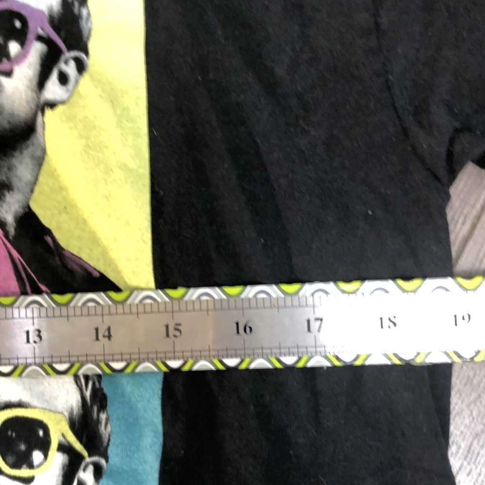 Elton John t shirt size medium / ME Elton John hard cover book - Picture 10 of 11
